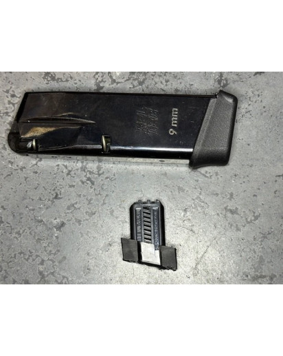 Kel-Tec P15_9mm_10_15(U-11+sides) You can uses a mechanic pick to break the magazine down