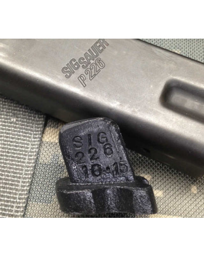 Sig P226 Magblock 10 Round Limiter for factory 13 round magazines.  (Note: This is the same block as a 9mm 10/15 Limiter) 