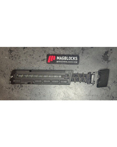 S&W_M&P 22X_10_20_(.22) This block installs at the base with the factory retaining plate sitting under the block