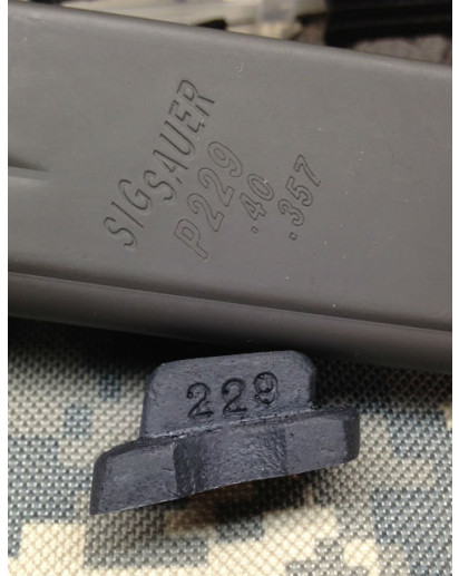 Sig P229/226 .40 Magblock 10 round limiter for 12 round magazines.