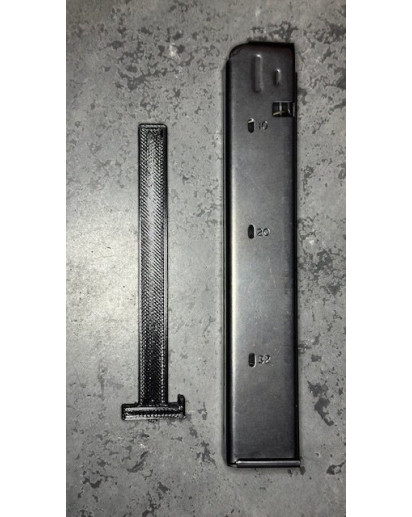 Springfield Saint Victor_10_32(9mm) This block is made for the UZI and Saint Victor 32-round magazine