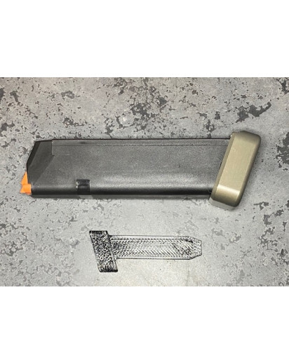 Taran Tactical +3 Extension Glock17_10_20 Block is for the +3 TTI extension and will block to 10 rounds.