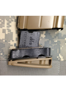 SCAR 17 Limiter being installed. Simple drop in limiter brings your 20 round magazines down to 15 rounds. 