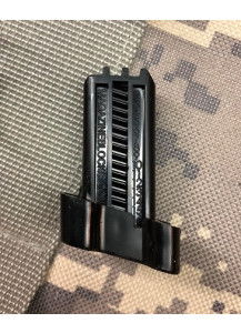 Magblock 10 Round Limiter for the Sig P250 and P320 17 round 9 mm magazines. 