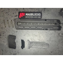 S&W_M&P 22X_10_20_(.22) The spring tension and narrow space will keep the block and retaining plate in place
